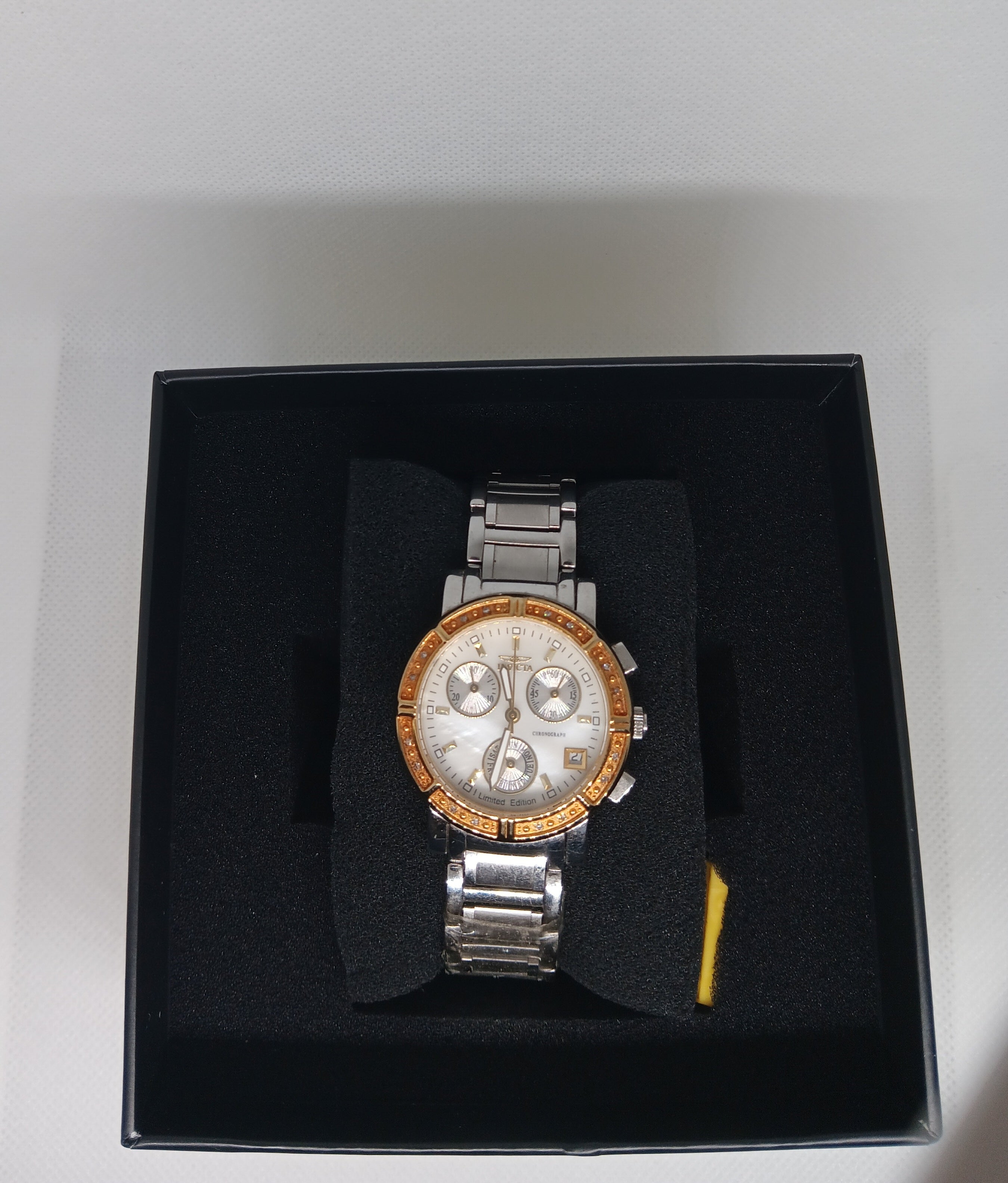 Invicta Wildflower 33 mm -Original-