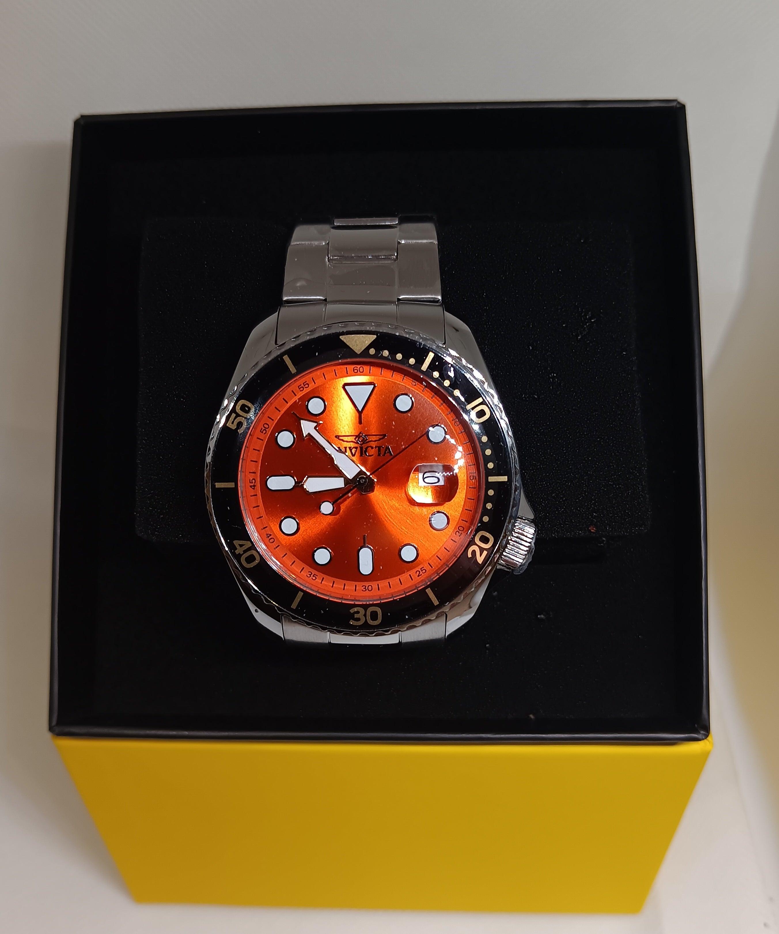 Invicta Pro Driver 46 mm