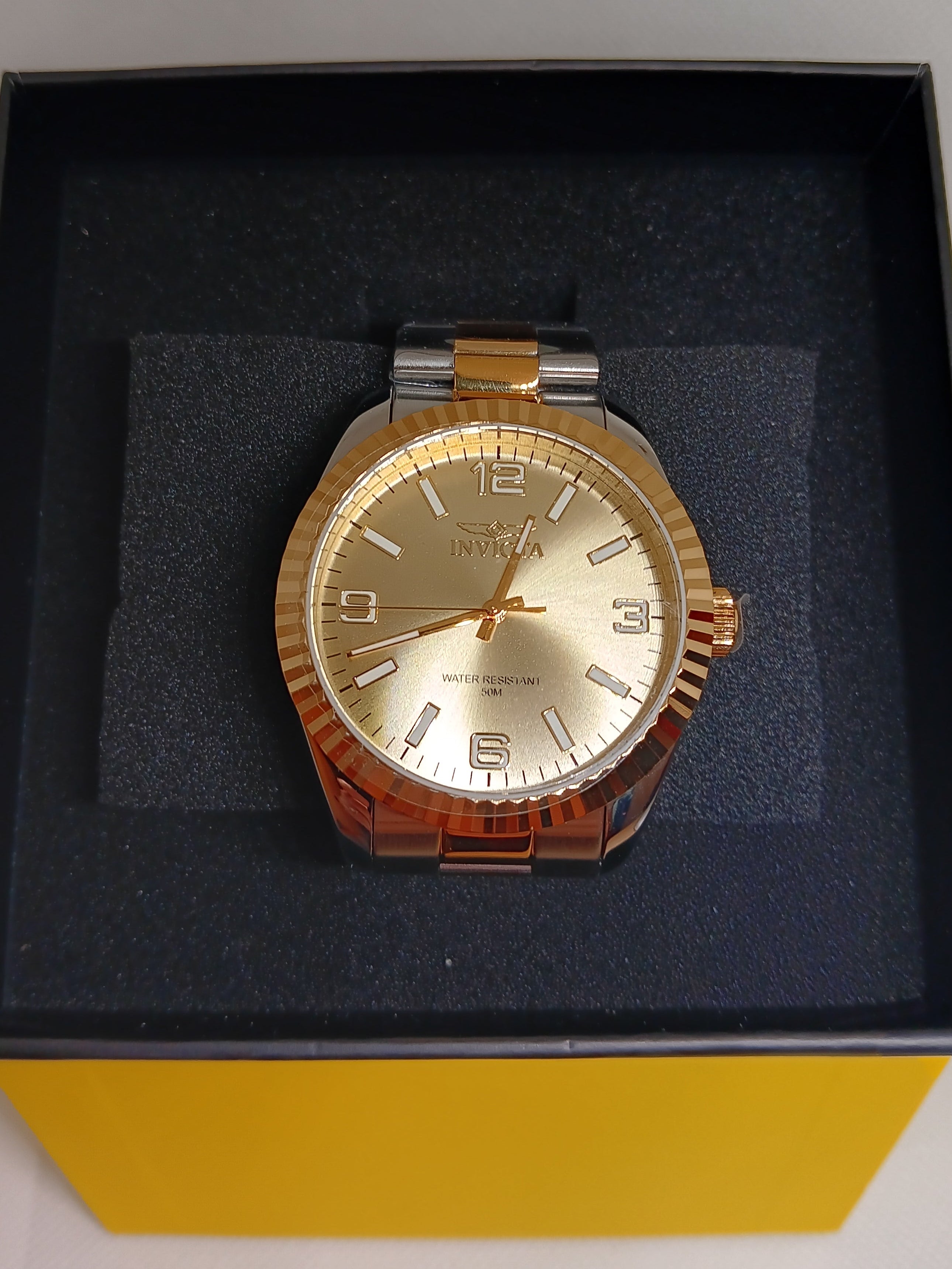 Invicta Specialty 43 mm