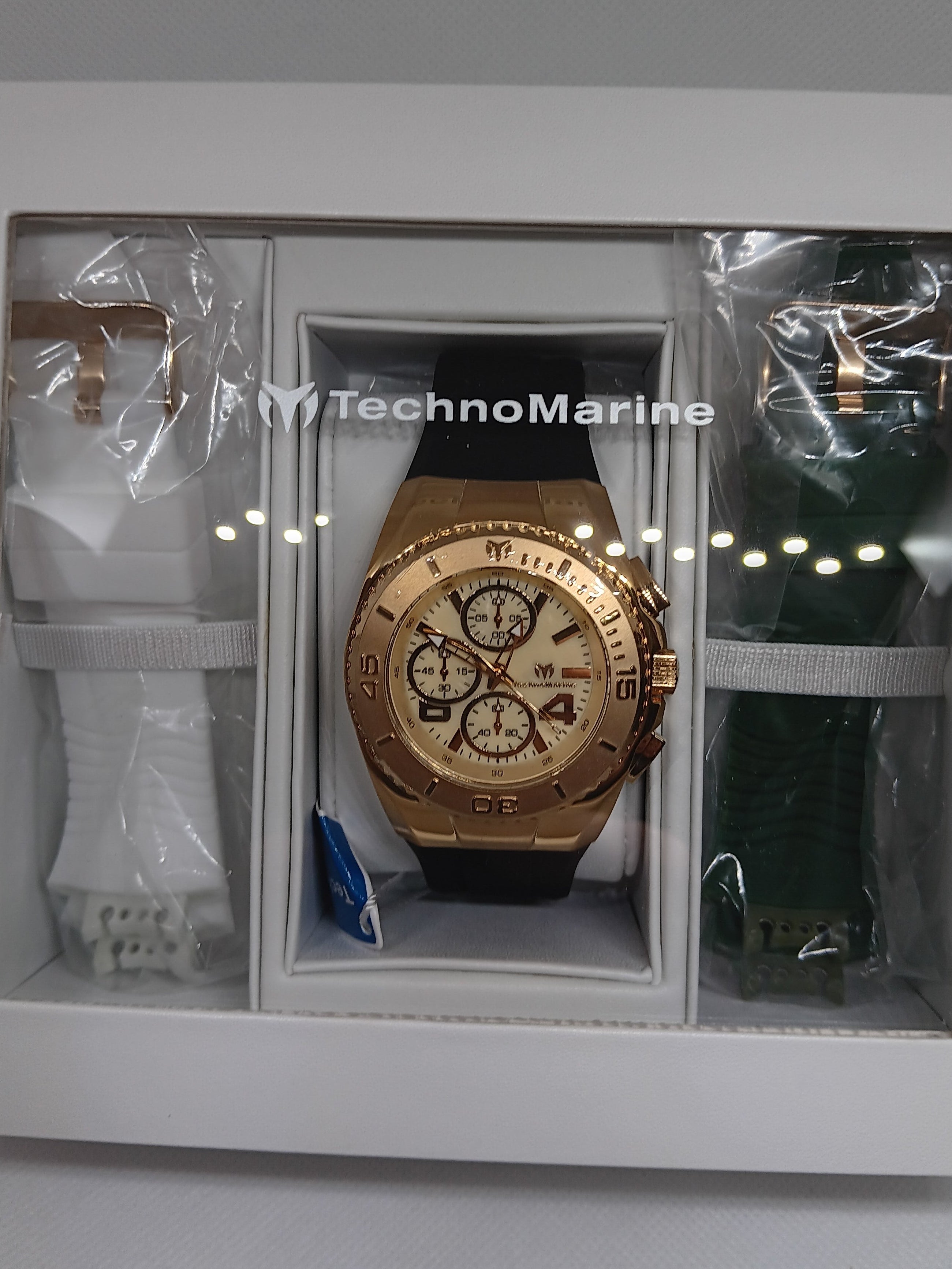 Technomarine Cruise 43 mm con 3 correas -Unisex-