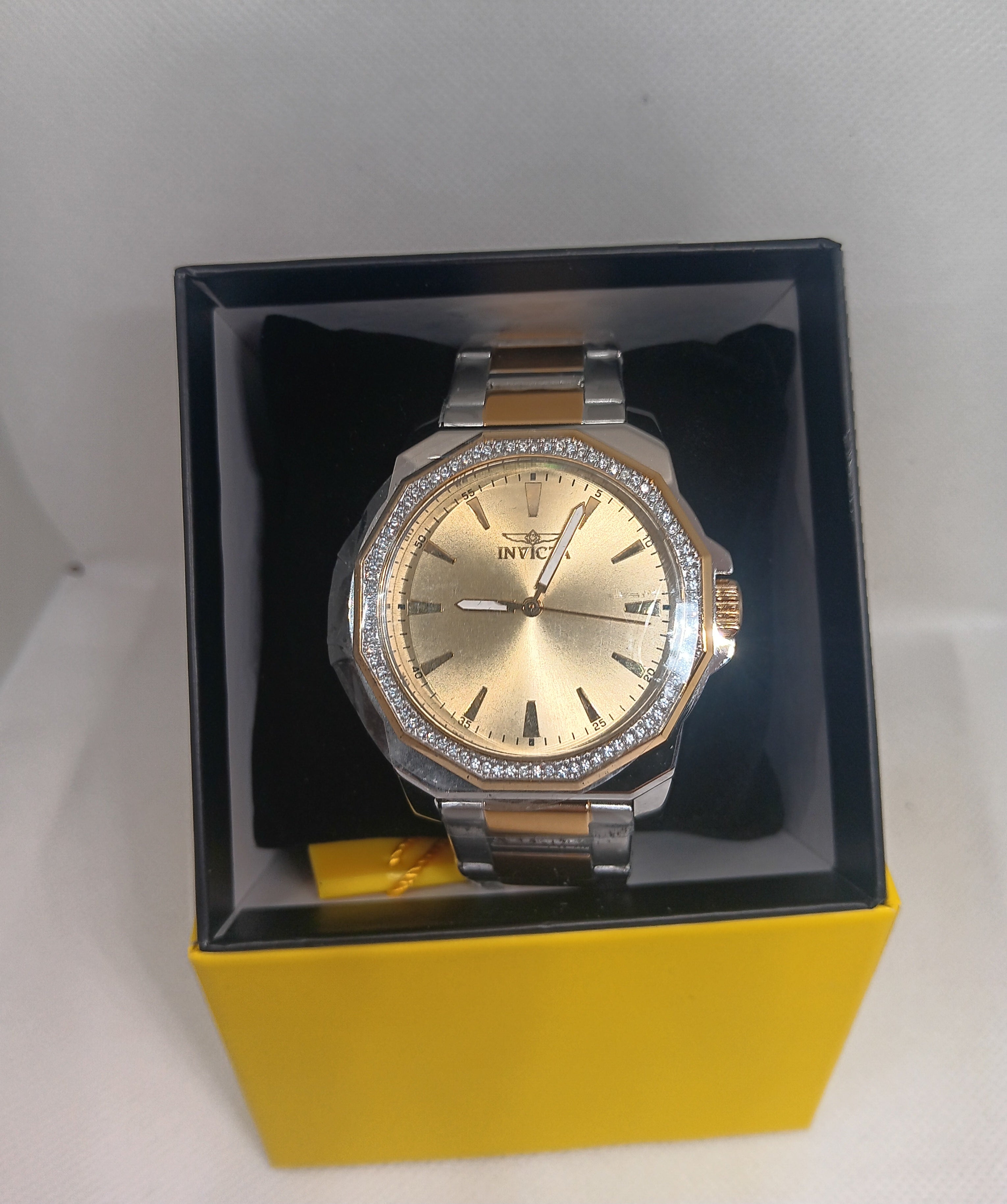 Invicta Speedway 42mm -Unisex-