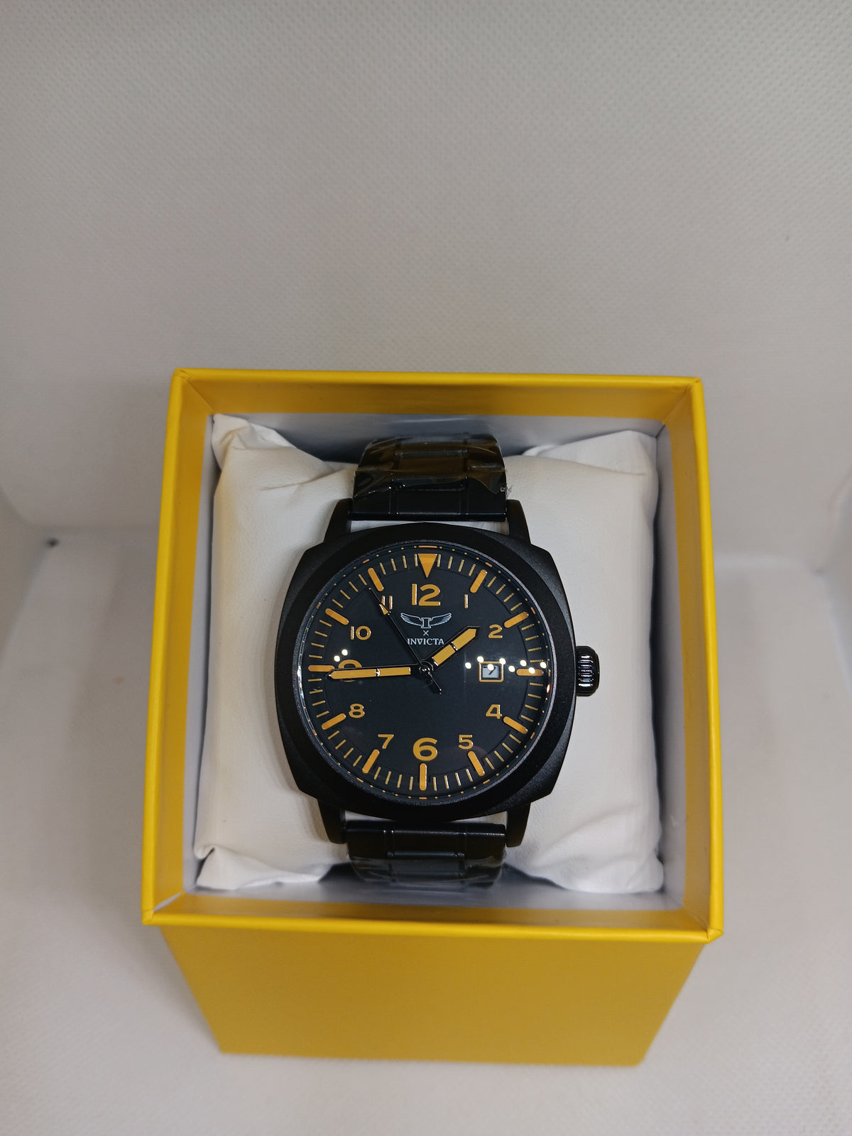 Invicta Specialty 44mm