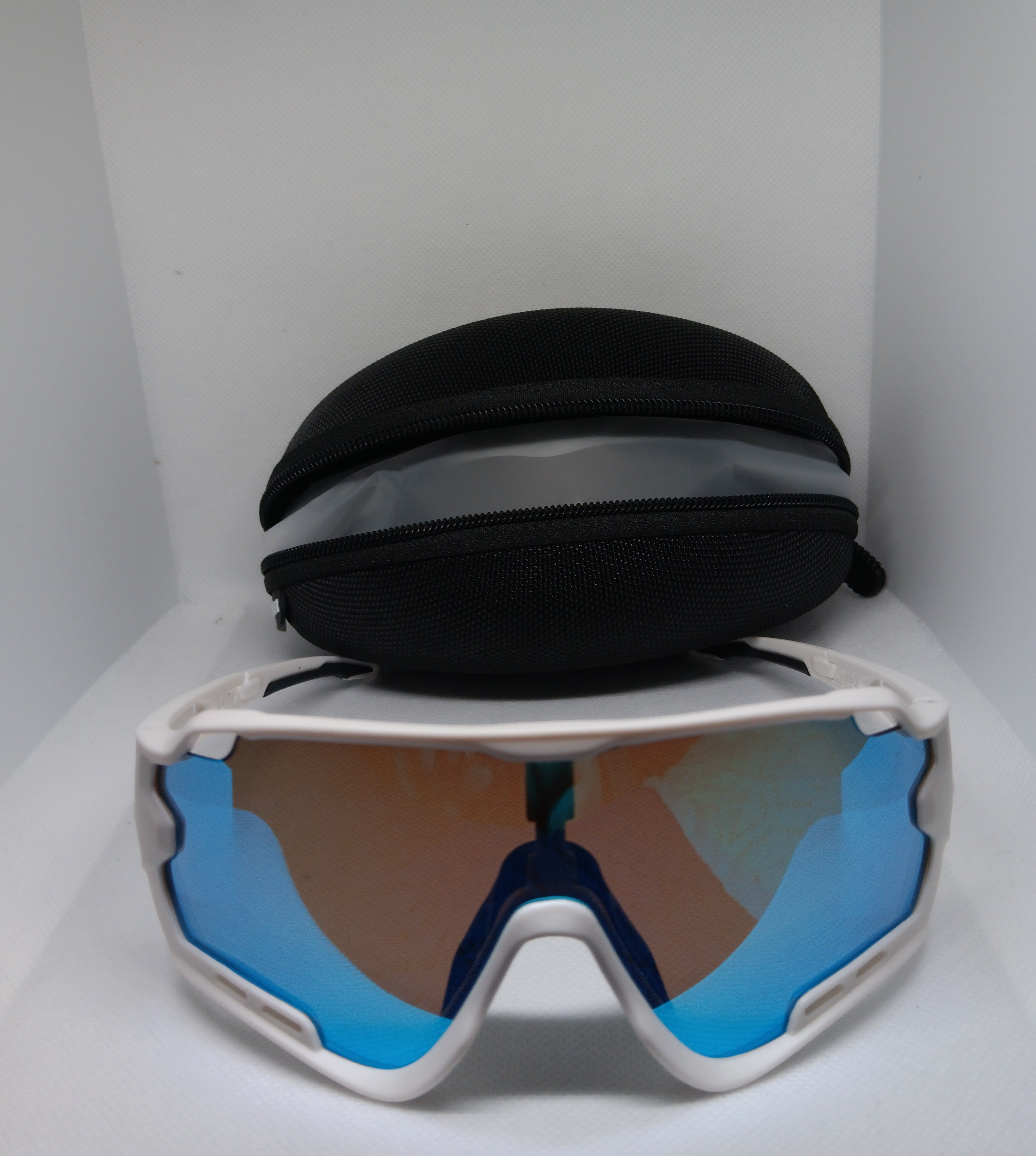 Gafa Polarizada con 4 lentes y accesorios -Unisex-