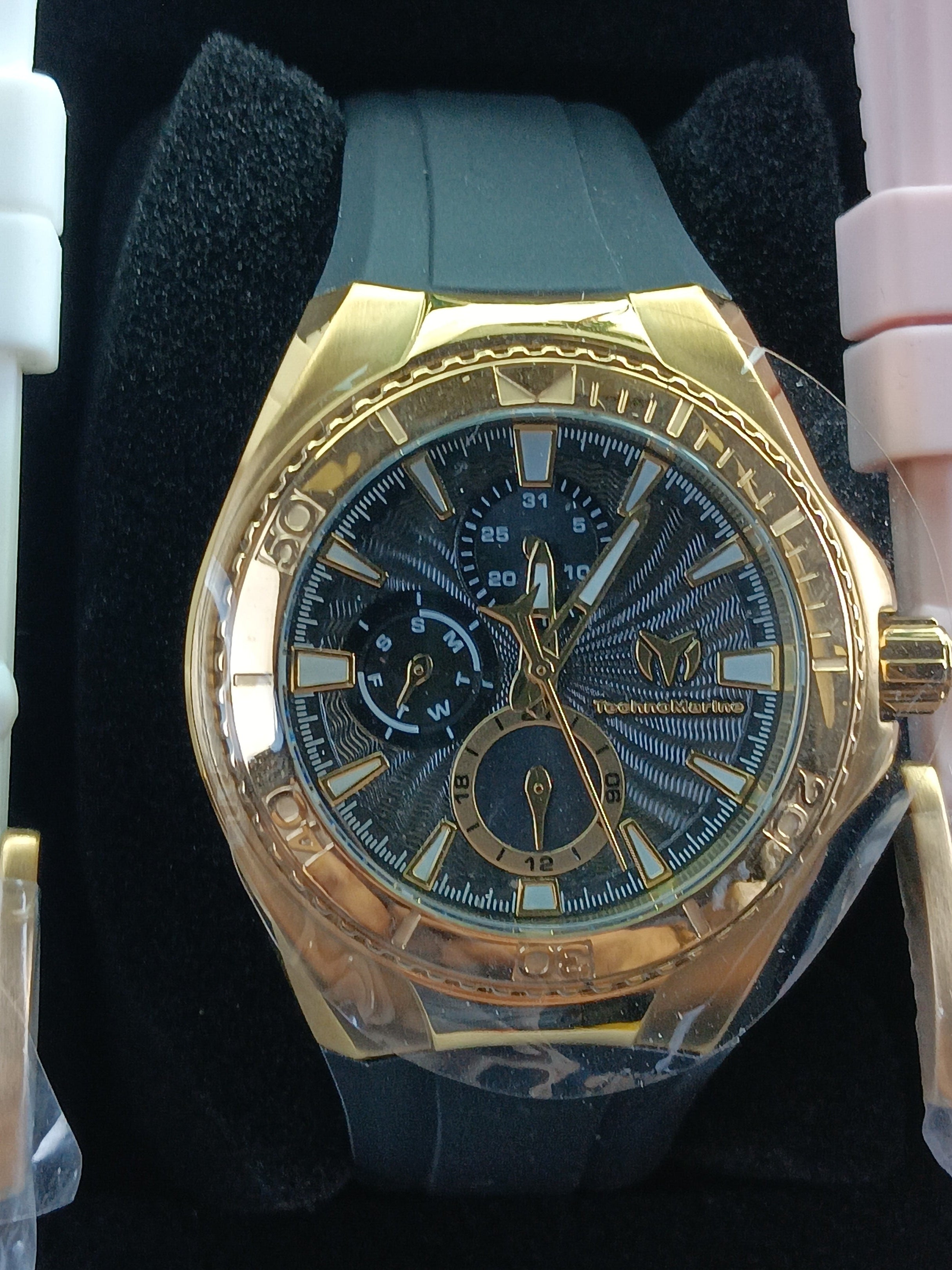 Technomarine Cruise 40.4 mm - 3 Correas