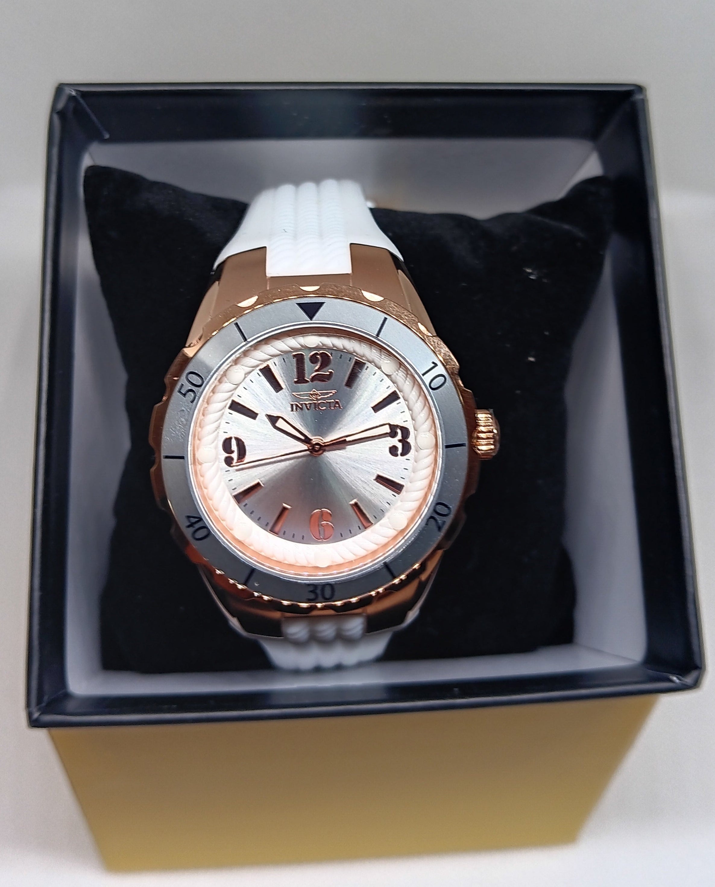 Invicta Angel 38 mm -Unisex-