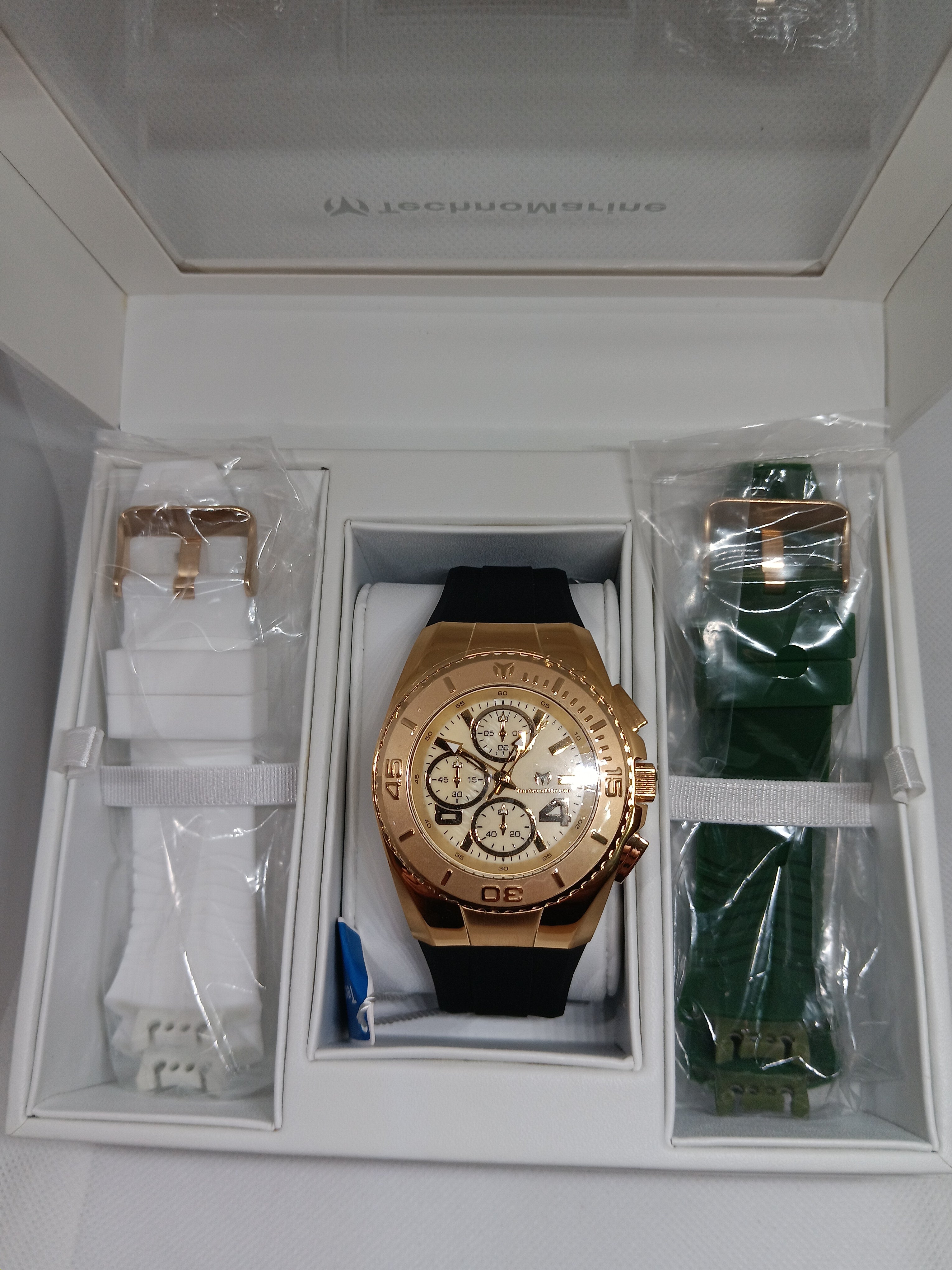 Technomarine Cruise 43 mm -Unisex- Tres correas